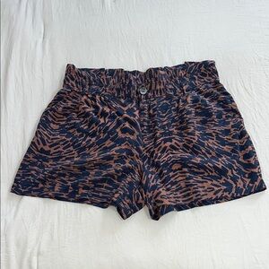 Broadway & Broome Shorts with Elastic Waistband 100 silk‎